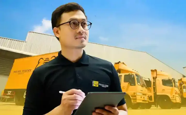 Planning an international move? Here’s how storage services help simplify your journey.