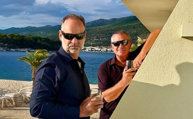 Peter Karlsson and Bill Lloyd hard at work at the Unirisc event.